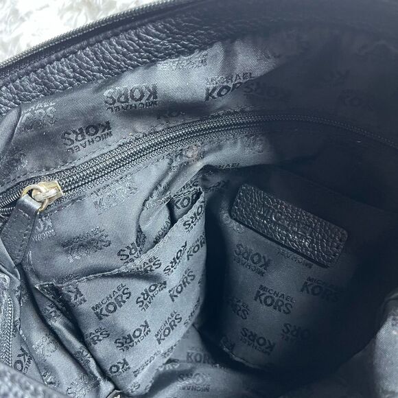 Michael Kors Black Pebbled Leather Zipper Pockets Chain Strap Hobo Shoulder Bag - Picture 8 of 14